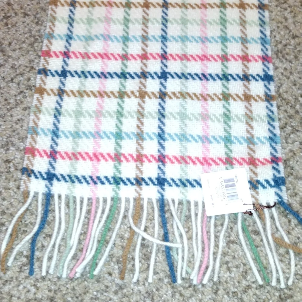 Coach NWT New scarf plaid 80% wool 80% cashmere multicolor winter tattrsl long